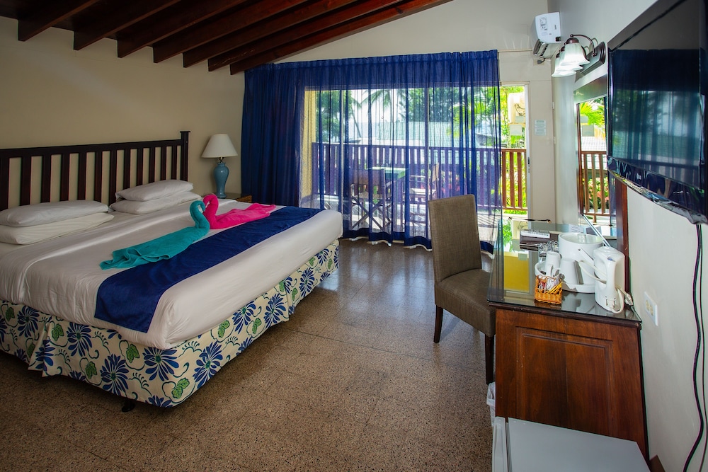 Standard Room, Ocean View - Photo 1
