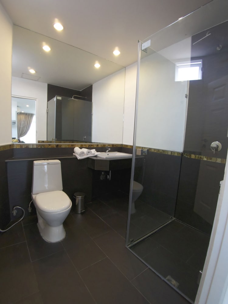 One Bedroom photo 2