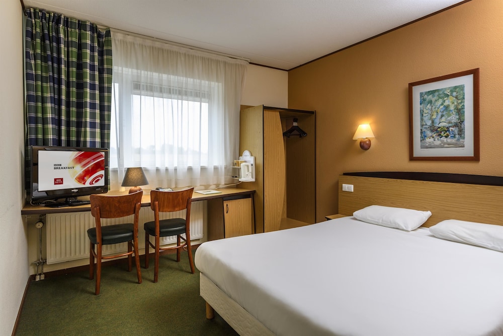Standard Room, 1 Double Bed - Photo 1
