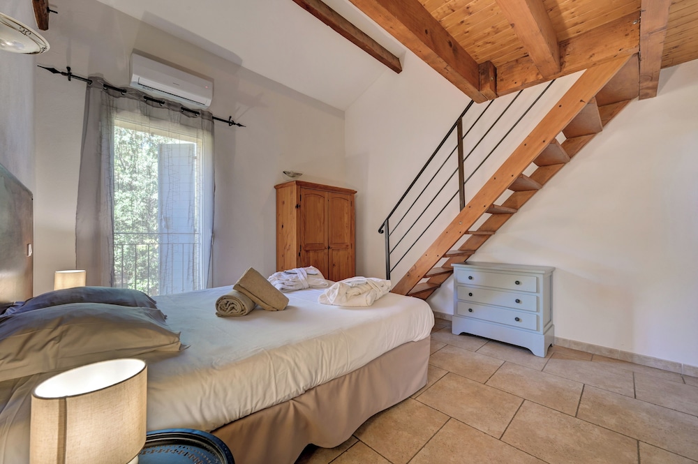 Lodge, Les Rosiers