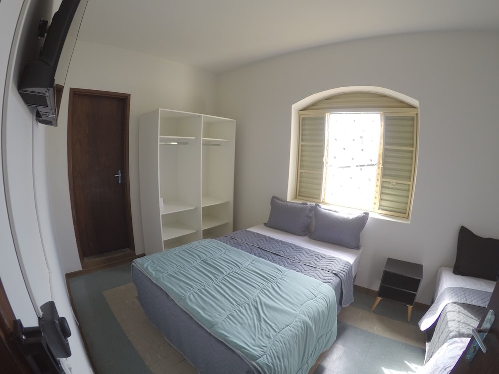 Standard Triple Room photo 2