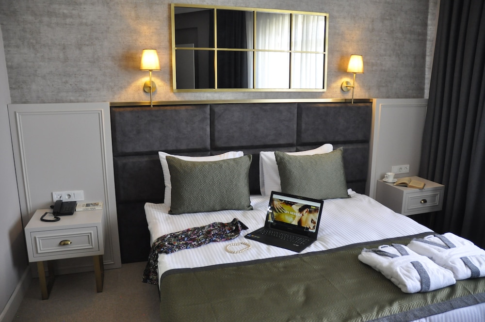 Standard Room - Photo 1