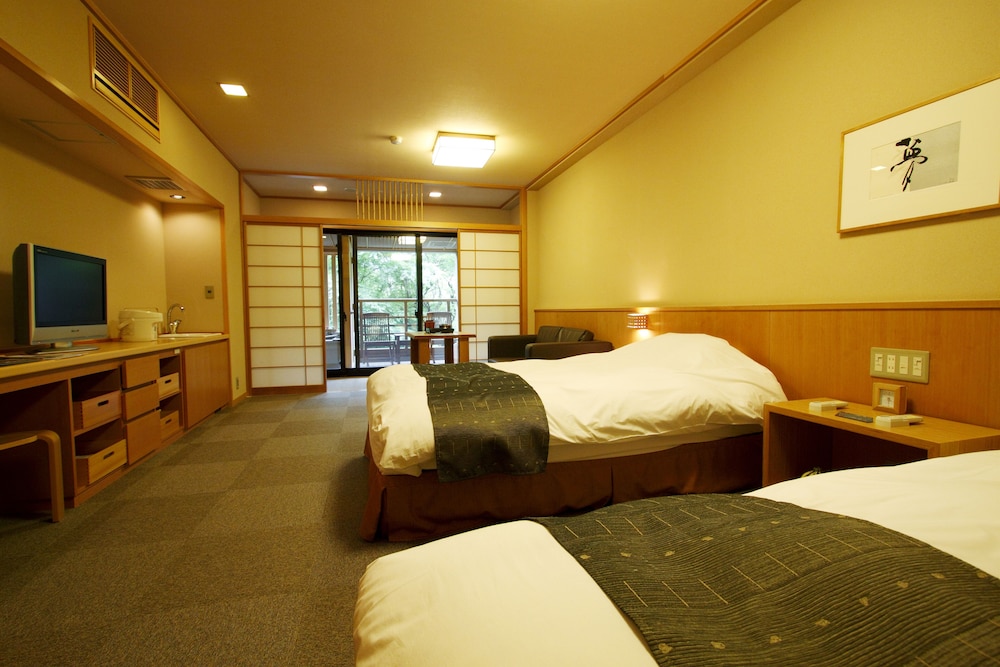 Suikanosho Western Style Twin Room With Semi-Open-Air Bath - Non-Smoking