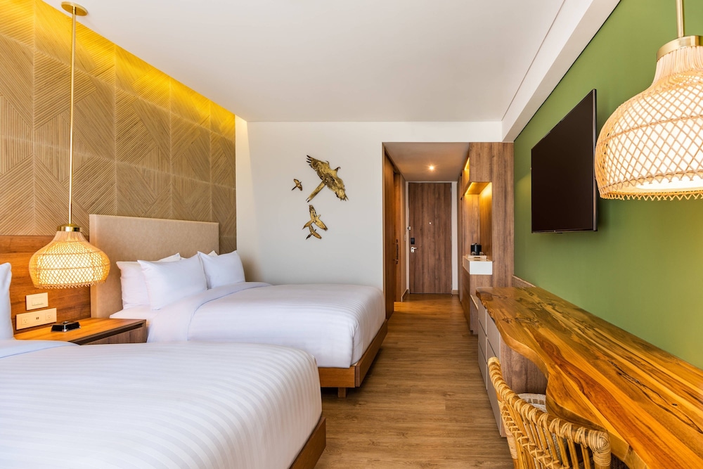 Room, 2 Double Beds, Balcony - Photo 2