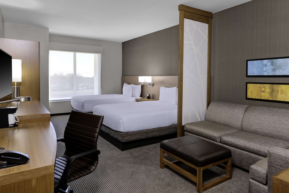 Room, Multiple Beds