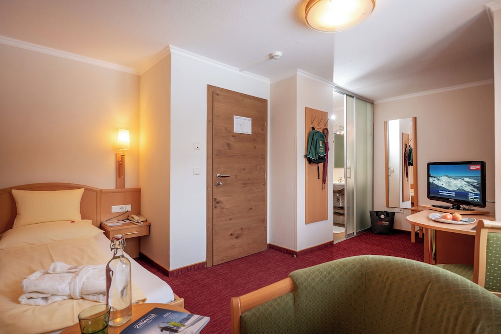 Single Room photo 3