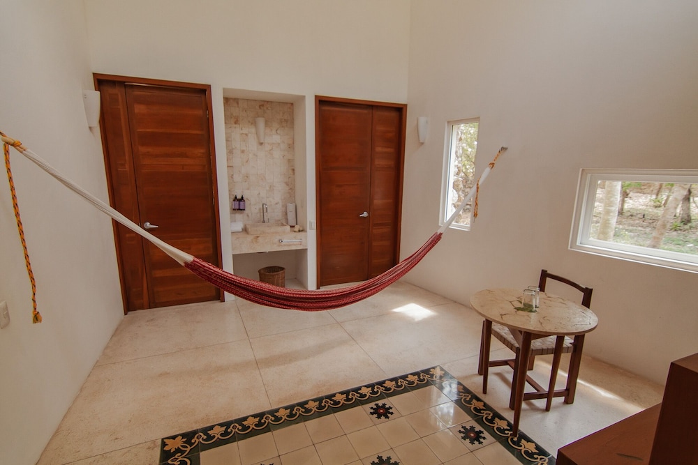 Premium Studio Suite photo 2