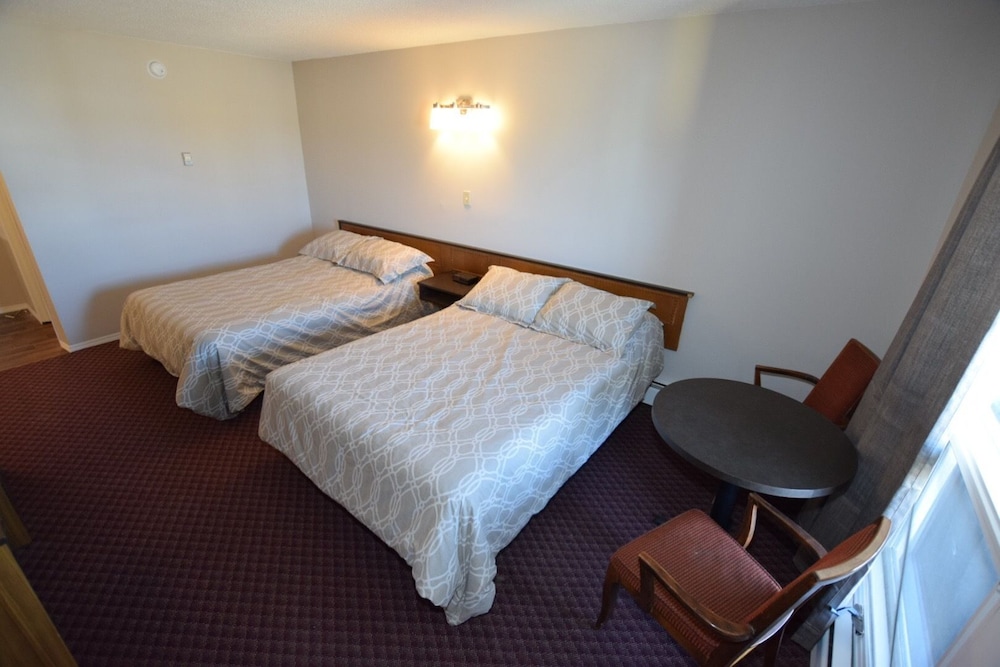 Standard Double Room, 2 Double Beds, Non Smoking photo 1