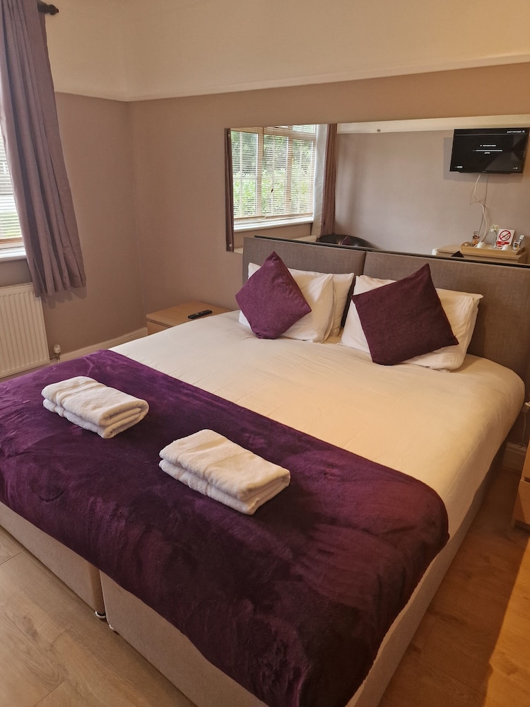Deluxe Double Room, Shared Bathroom photo 3