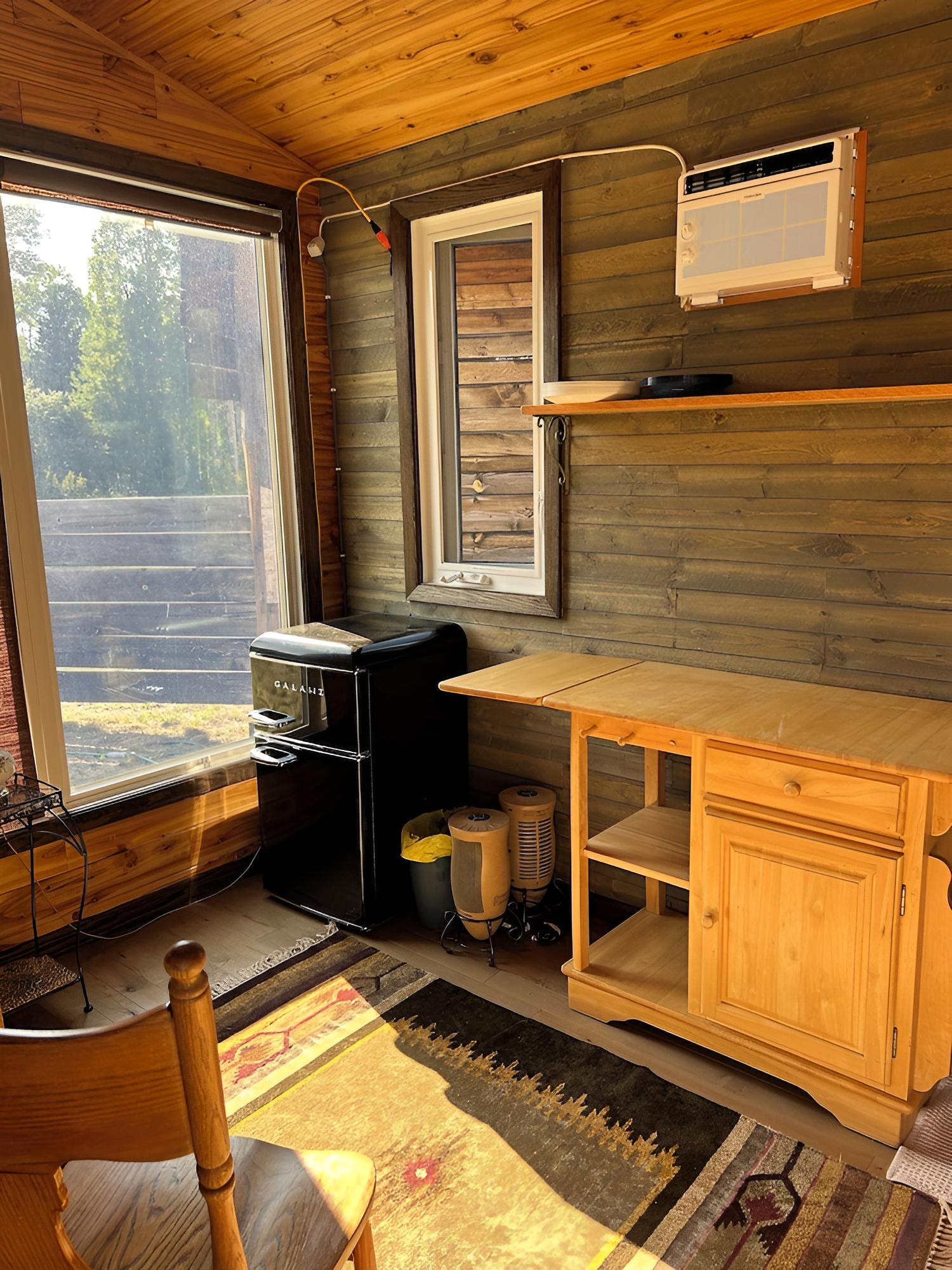 Valemount Mountain Bunkie photo 1