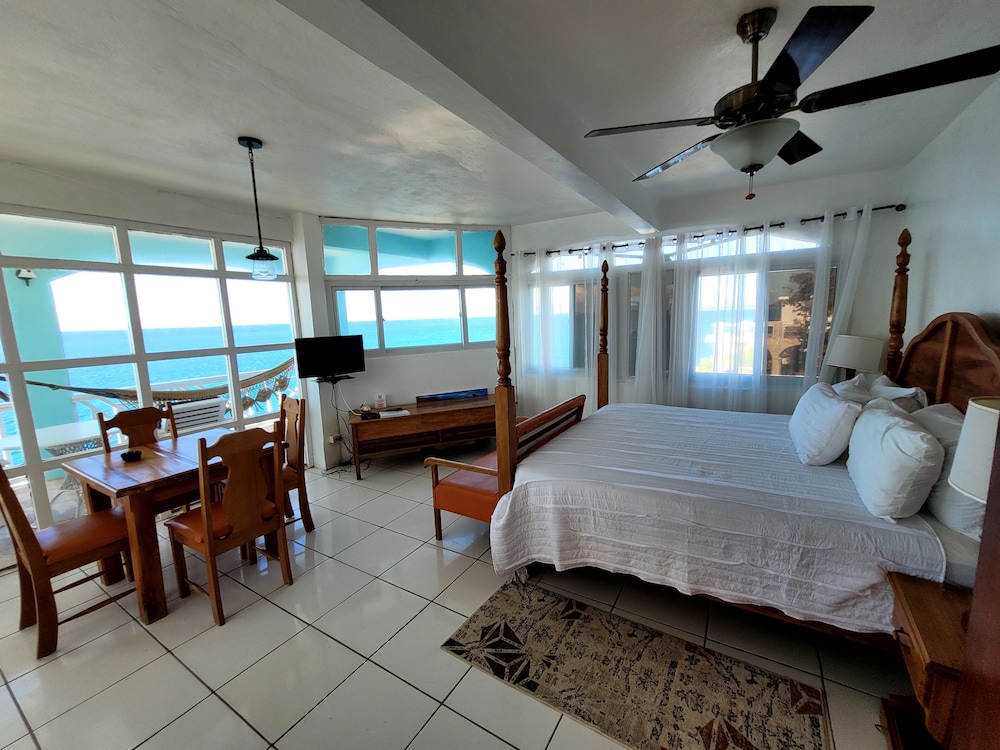 Original Penthouse Suite: Room 12