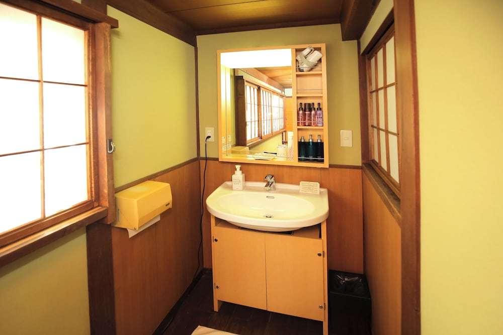 Traditional Room (Shared Bathroom, Goukei) photo 3