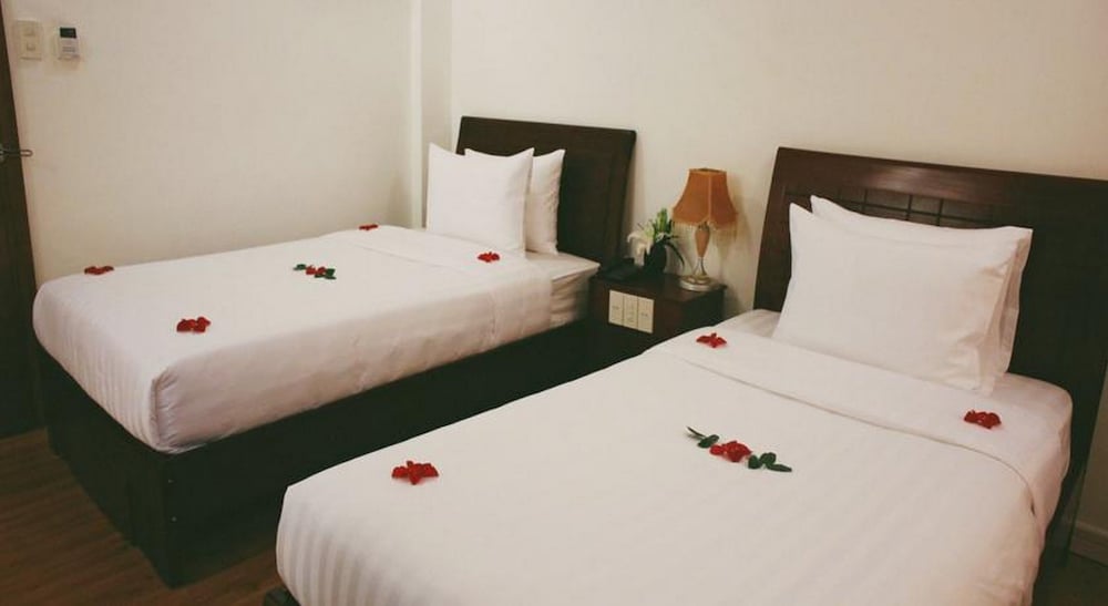 Deluxe Double or Twin Room - Photo 2