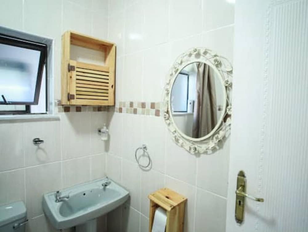 Deluxe Double Room (Botswana) photo 2