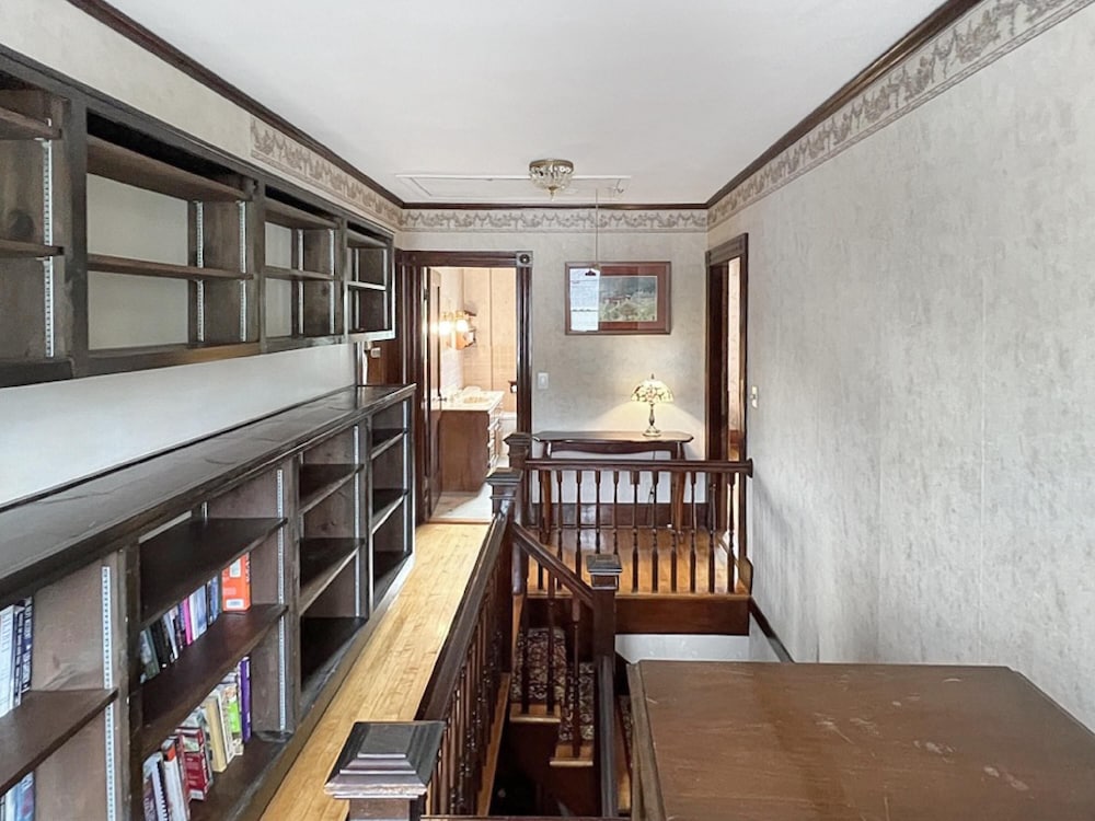 House, 2 Queen Beds (Kurtz Cottage) photo 2