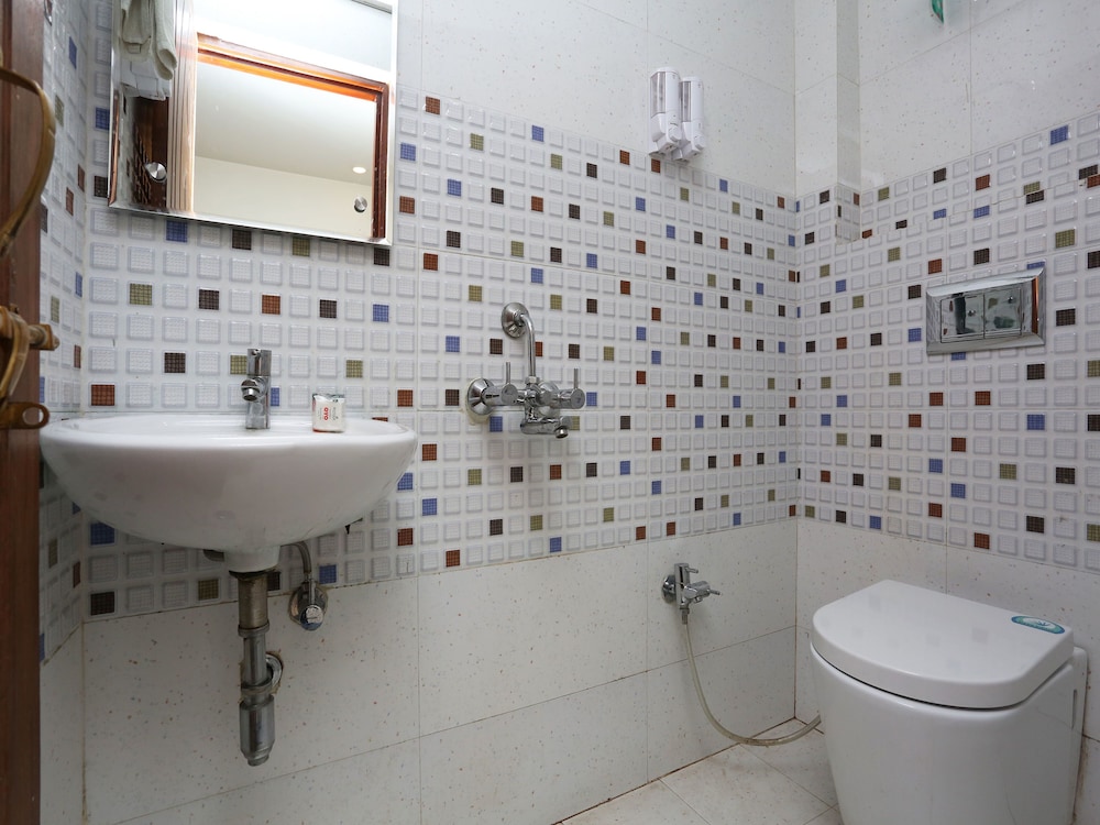 Double Or Twin Room photo 2