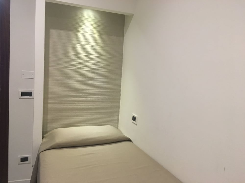 Standard Single Room photo 2