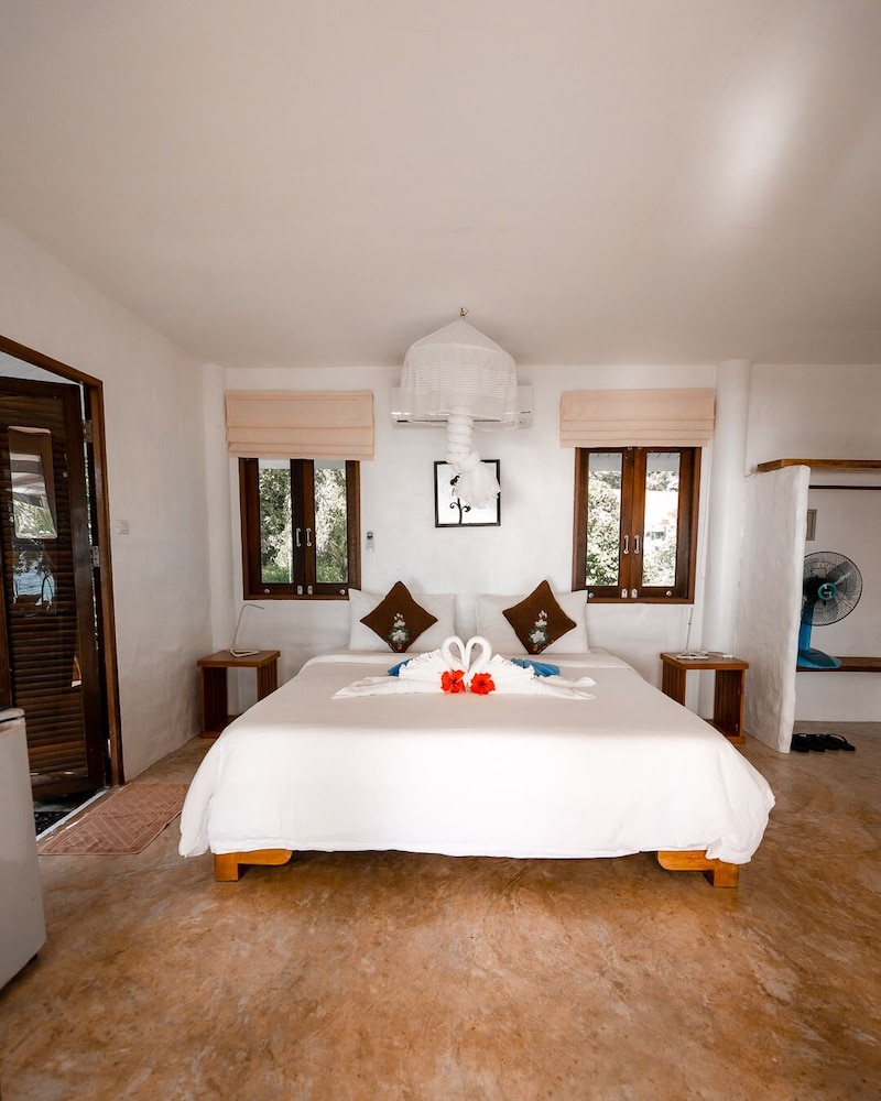 Sunset Twin Bungalow