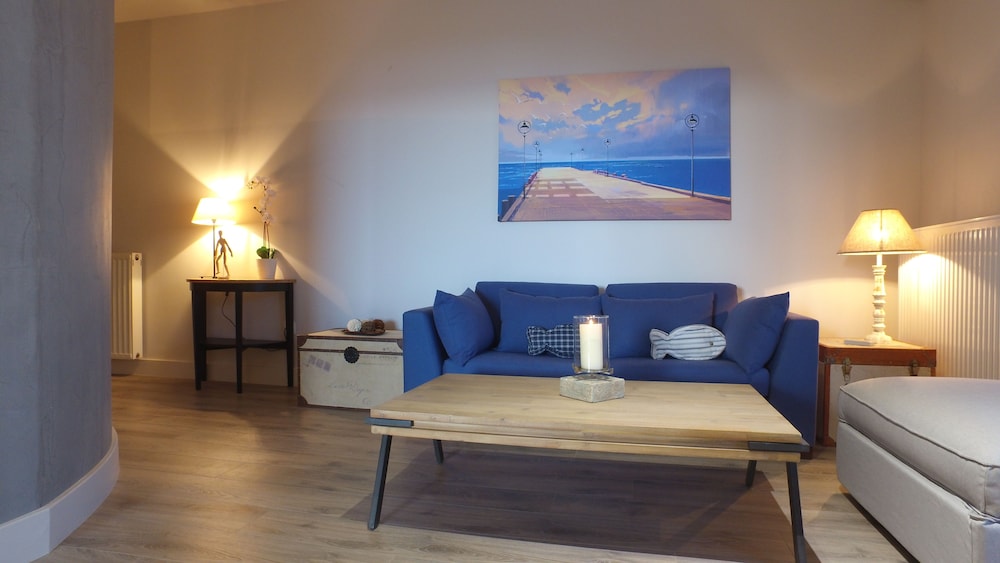 Junior Apartment photo 3