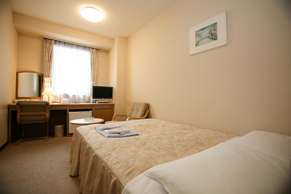 Double Room, Non Smoking - Photo 3