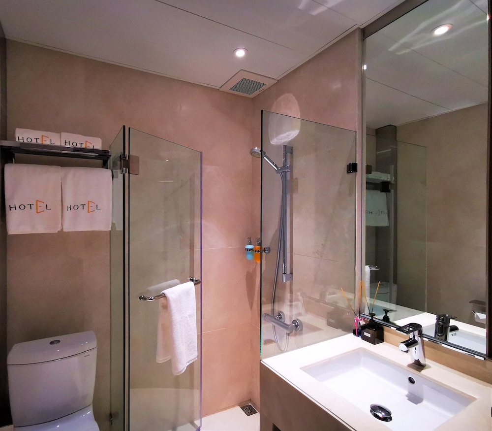 Elite King Room - Photo 3
