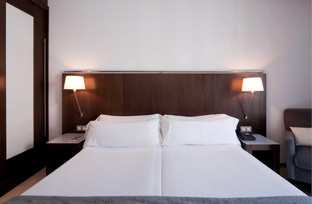 Economy Double Room photo 3