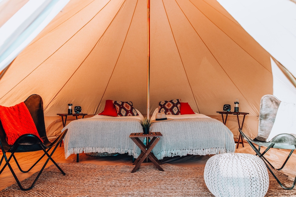 Twin Tent With Shared Bathroom photo 2