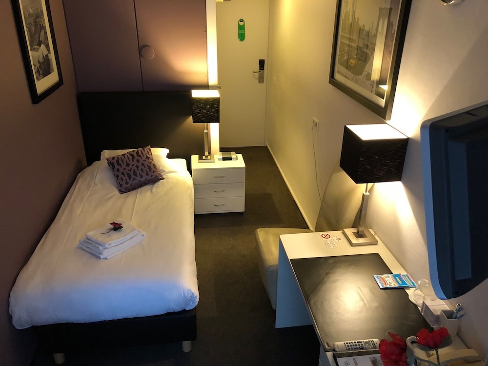 Single Room photo 1