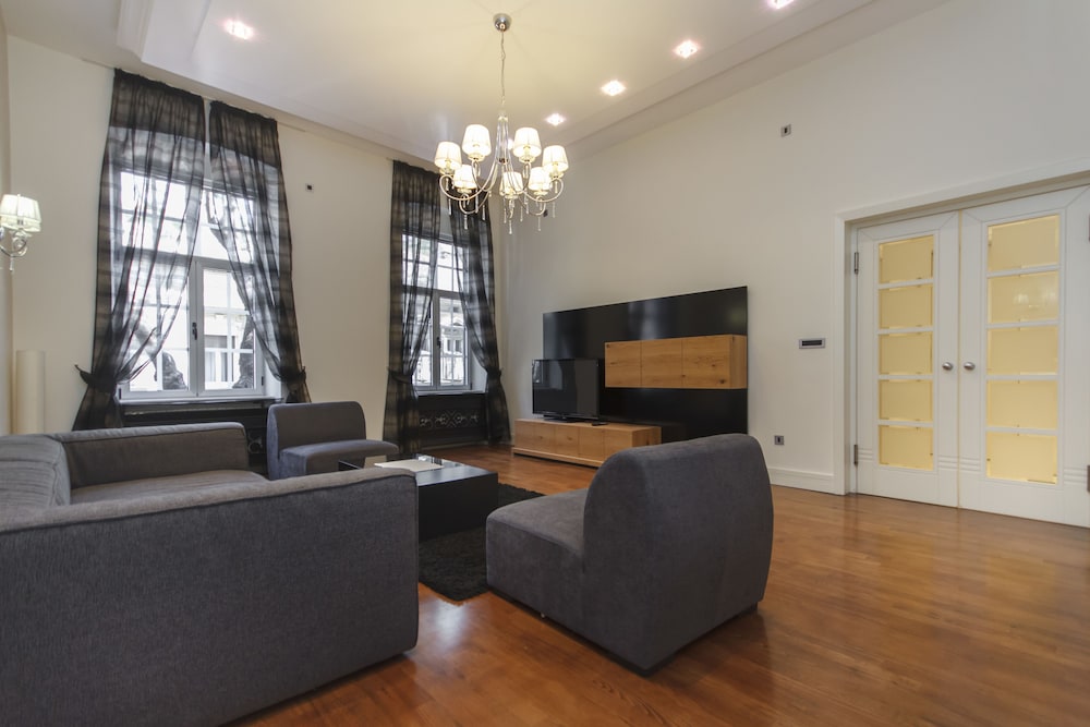 Luxury Two-Bedroom Apartment
