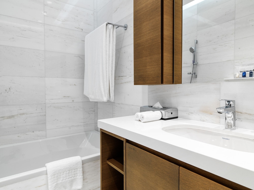 Luxury Apartment, 3 Bedrooms (9F) - Photo 3