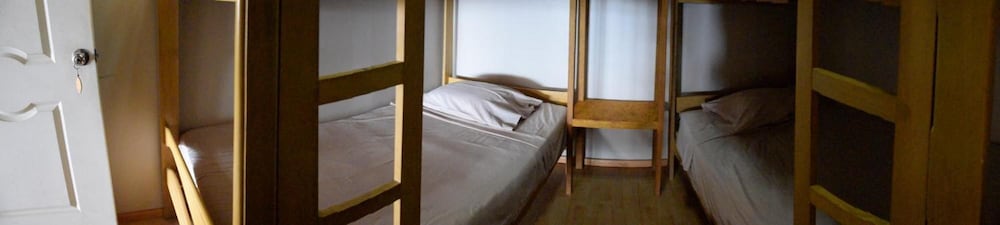 Economy Quadruple Room, Shared Bathroom photo 3
