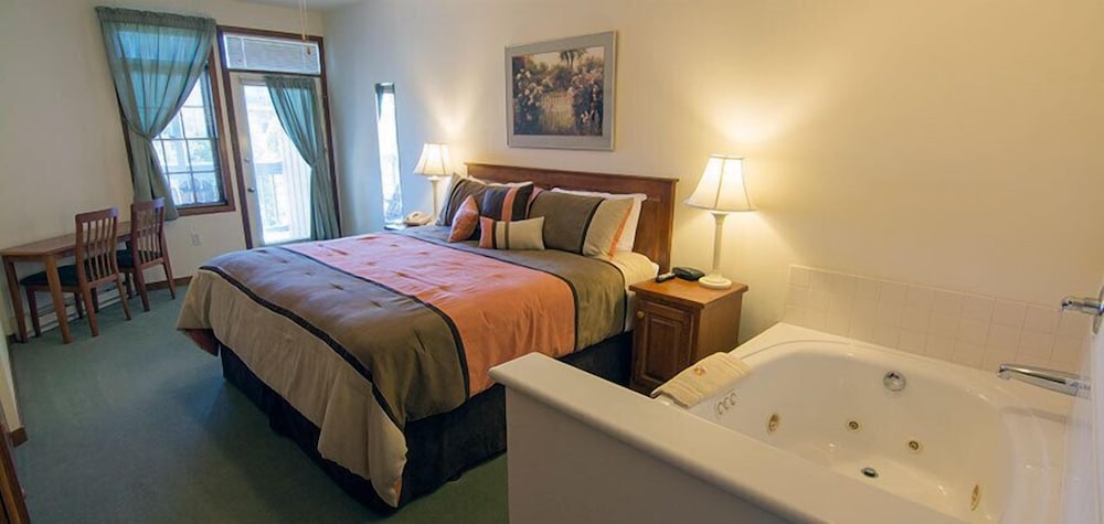Condo, 1 Bedroom photo 1