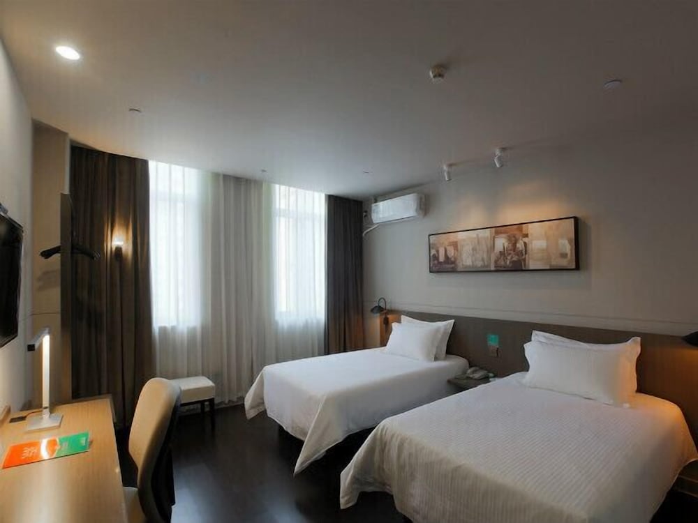 Twin Room (A) photo 2