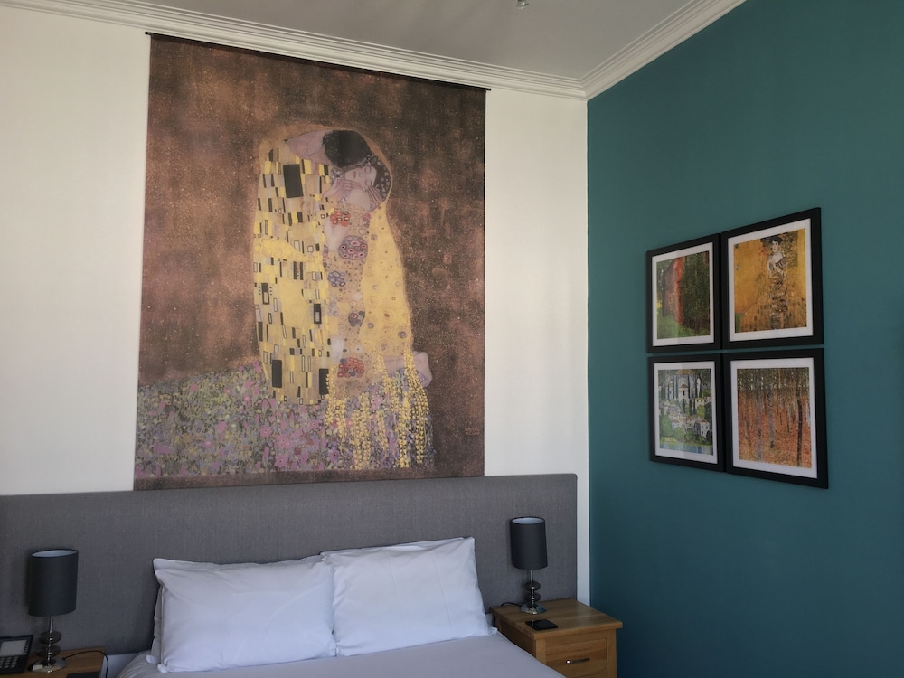 Basic Double Room photo 1