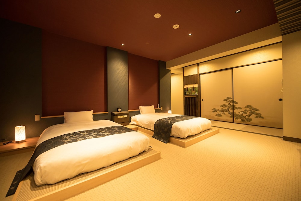 Deluxe Quadruple Room (Gion)