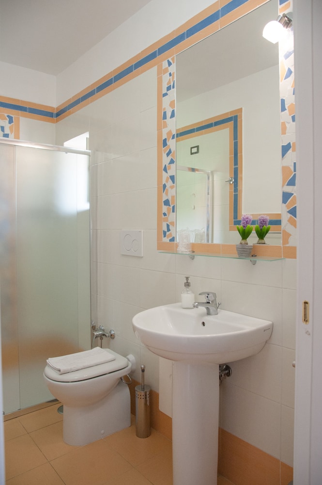 Comfort Double Room (Peonia) photo 3