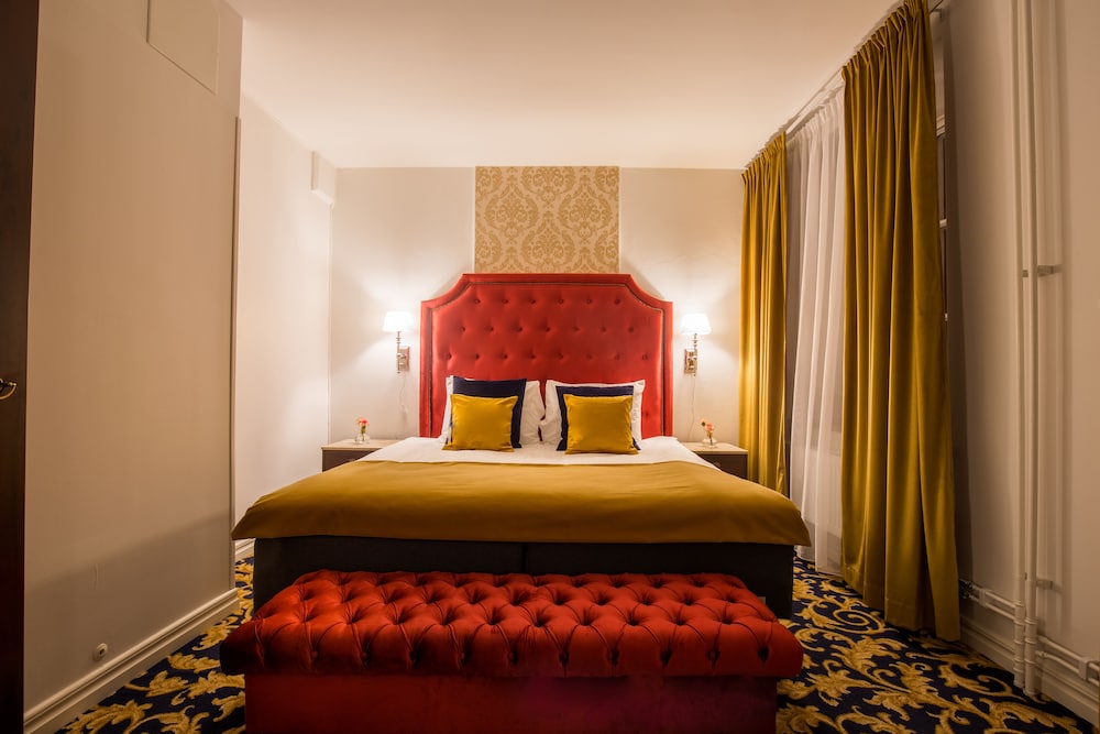 Deluxe Room, 1 King Bed, Non Smoking