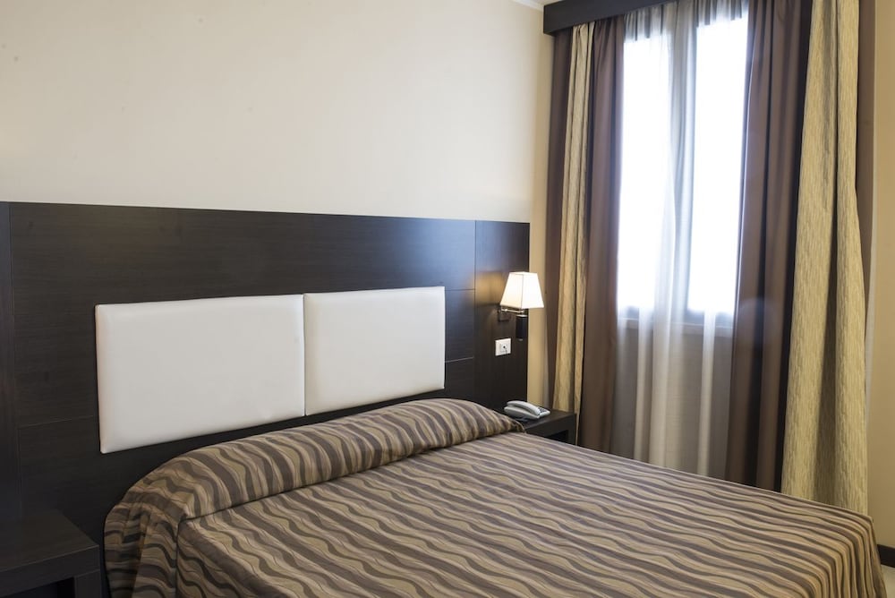 Comfort Double or Twin Room