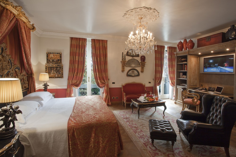 Suite - Photo 2