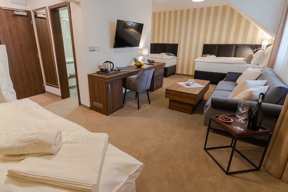Superior Triple Room, 3 Twin Beds
