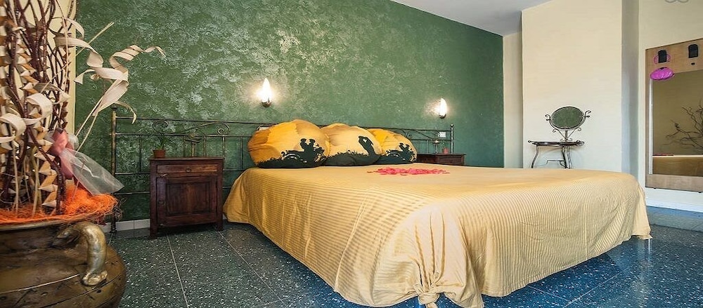 Double Room (Mimosa 3) photo 2