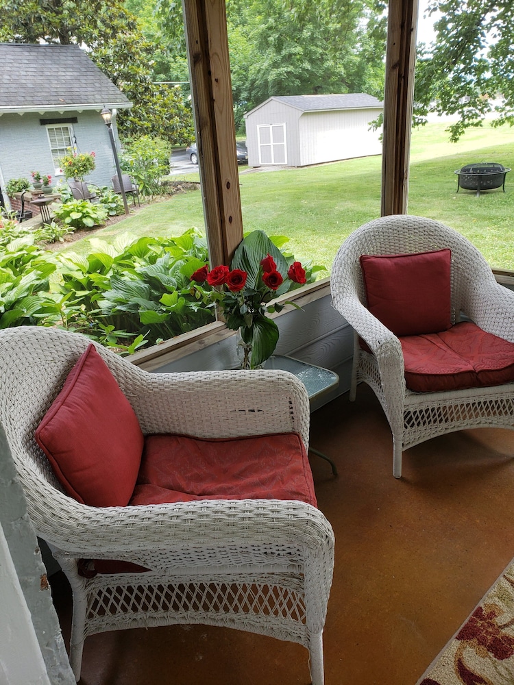 The Copper Beech Suite photo 2