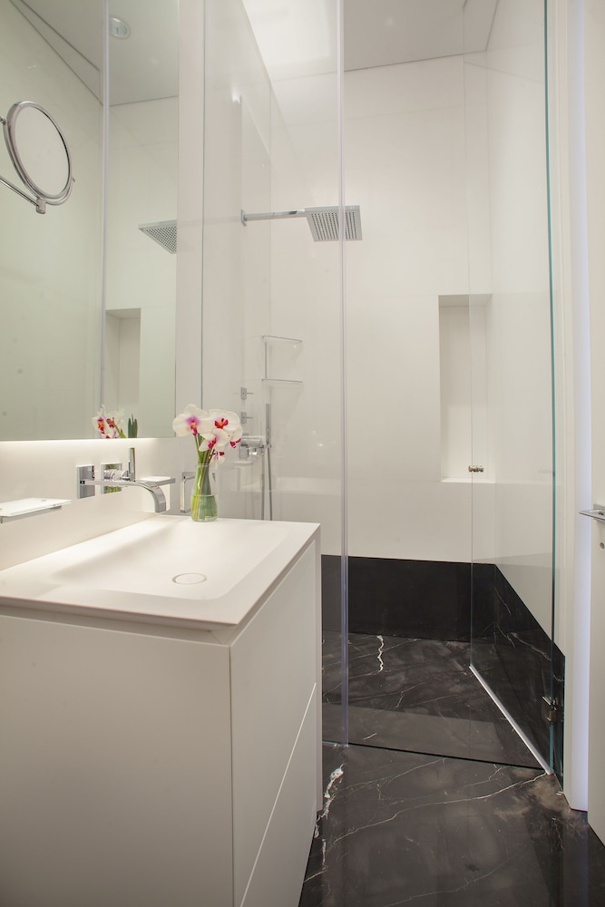 Deluxe Suite, 3 Bedrooms, Sea View photo 3