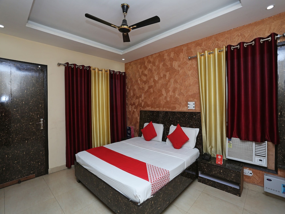 Double or Twin Room photo 1