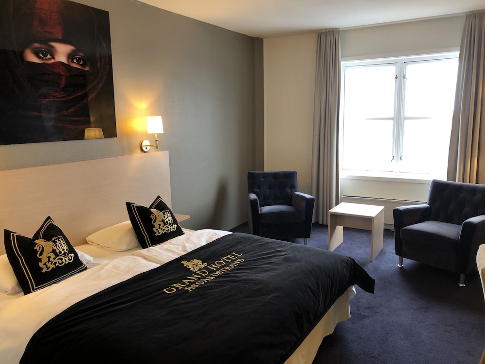 Superior Double Room - Photo 3