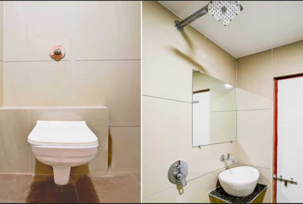 Deluxe Double Room, City View photo 3