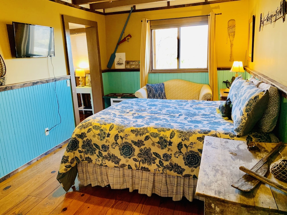 Deluxe Suite, 2 Bedrooms, Mountain View photo 1