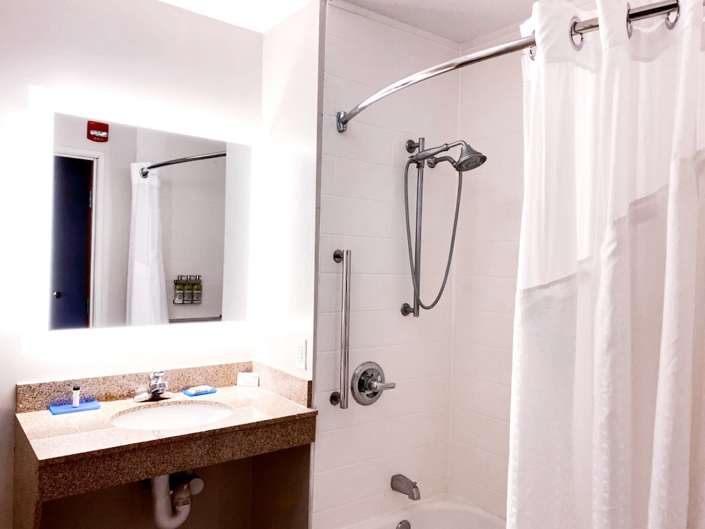 Suite, Multiple Beds, Accessible (Communications) - Photo 2