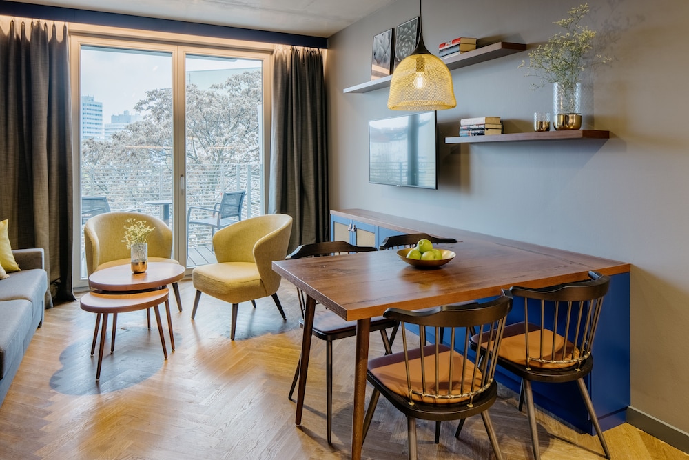 Summery Sky, 67 sqm