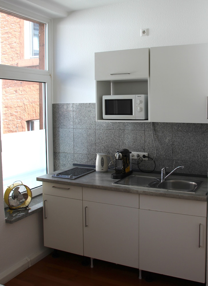 Basic Studio - Photo 10